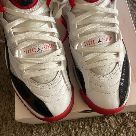 Jordan Two Trey - Picture 8 of 8